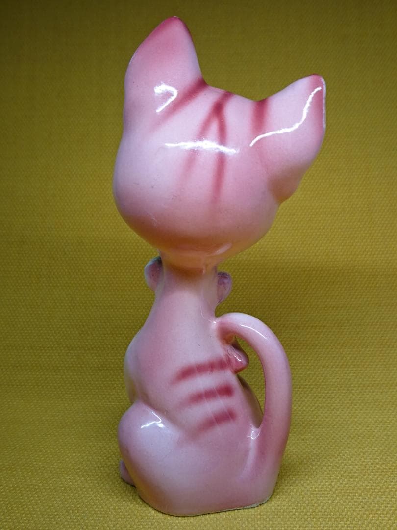 ネコ　陶器　オブジェ　置物　インテリア　工芸品　美術品　A2772