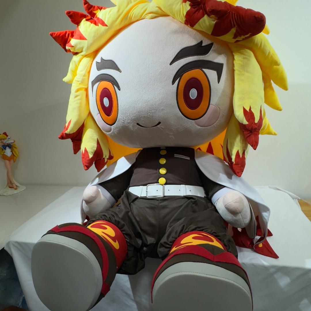 100体限定　どきゅーと　鬼滅の刃　超特大ぬいぐるみ 煉獄杏寿郎 タイトー