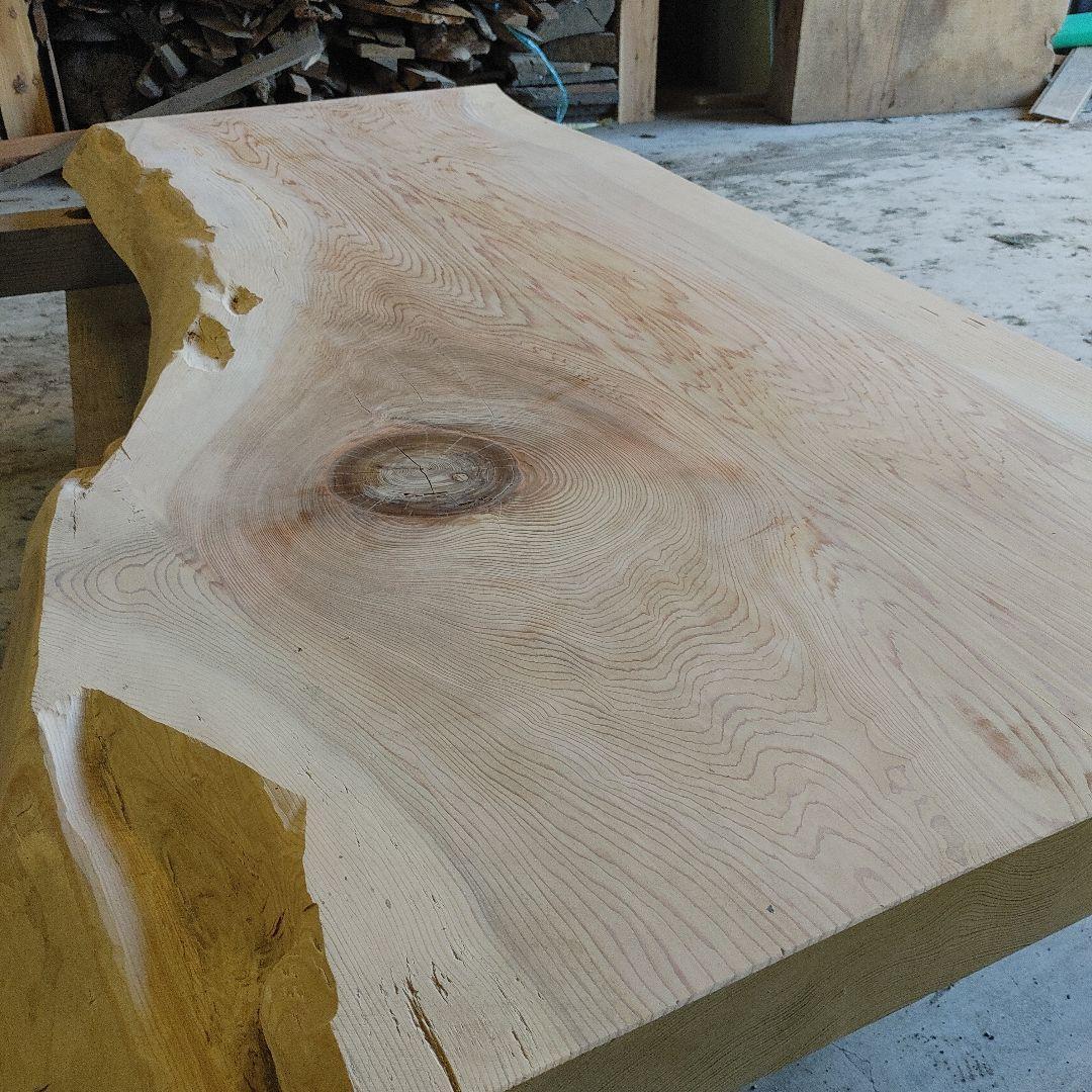 送料込み　一枚板　杉　スギ　無垢材　天板　テーブル　カウンター　番号49