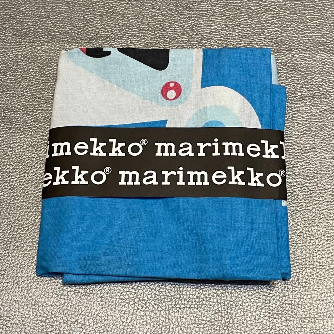 マリメッコ　ヤーカルフ　クッション カバー　50×50cm