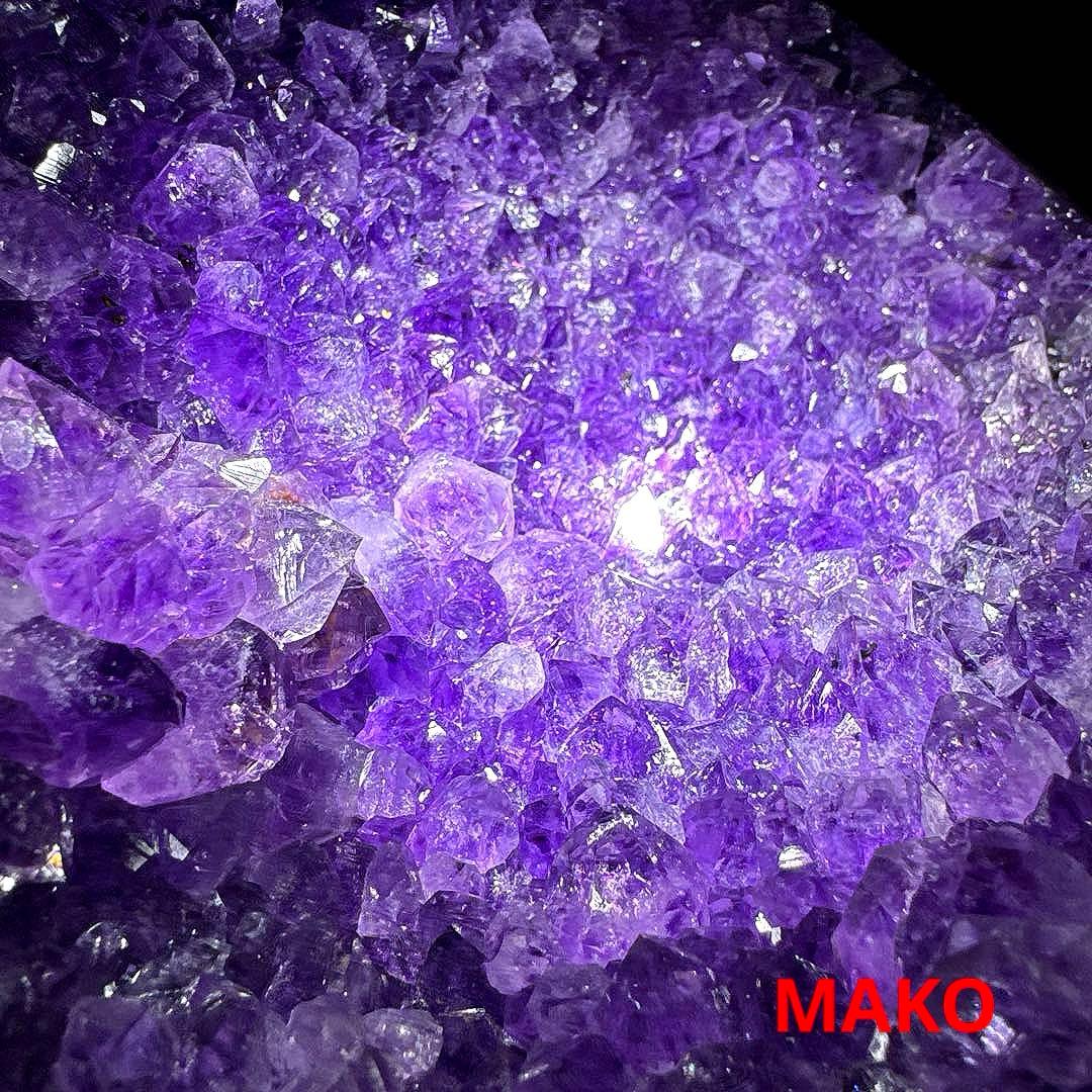 M1893☆アメジストドーム2.0Kg☆ウルグアイ産☆天然石　原石☆N60103