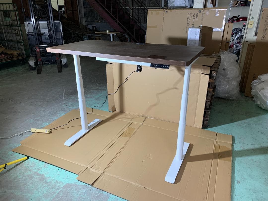 電動昇降デスクコンセント付き厚型天板幅140cmEHD-U1470MWH/DBR
