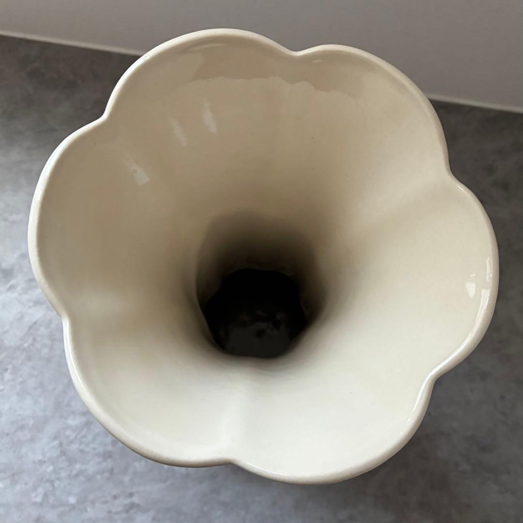 新品•希少】ポーランド陶器 MANUFAKTURA 花瓶 高さ30cm ドット - メルカリ