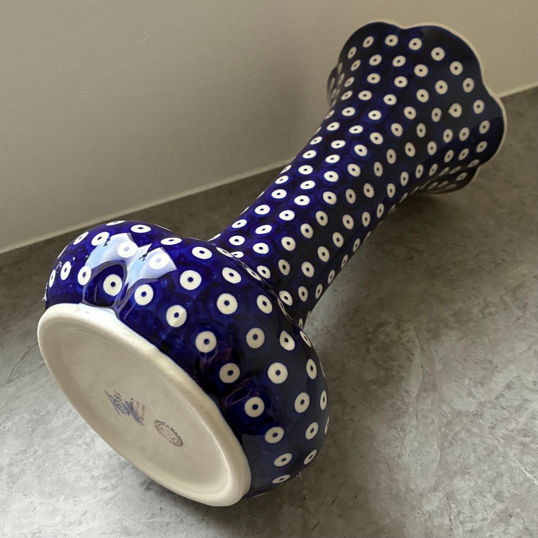 新品•希少】ポーランド陶器 MANUFAKTURA 花瓶 高さ30cm ドット - メルカリ