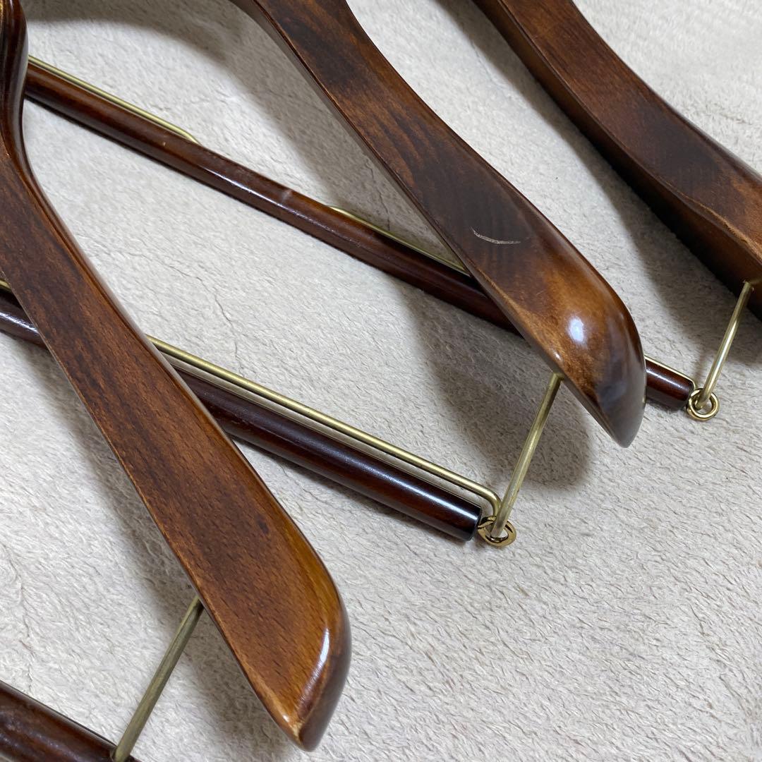 ポールスミスコレクション 木ハンガー 3本セット ロゴ入り - メルカリ