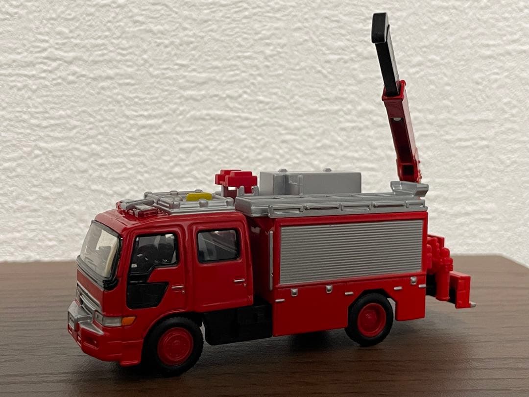 ダイヤペット 1/64 消防車 救助工作車 - メルカリ