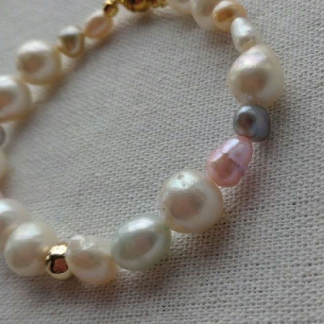 b.256 淡水パールブレスレット 本真珠 ハンドメイド 春カラー