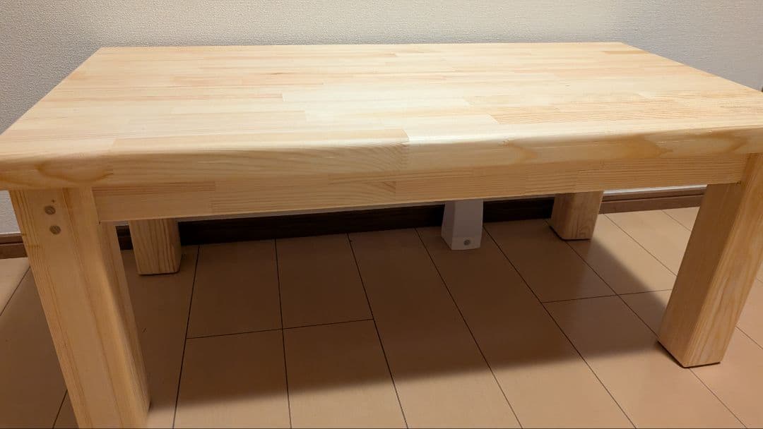 ローテーブル。赤松集成材36ミリ木材オイル仕上げ