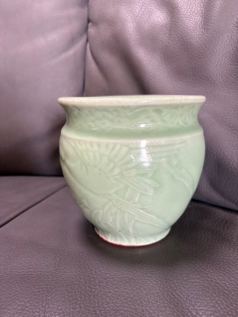 絵　鳥　缶水鉢