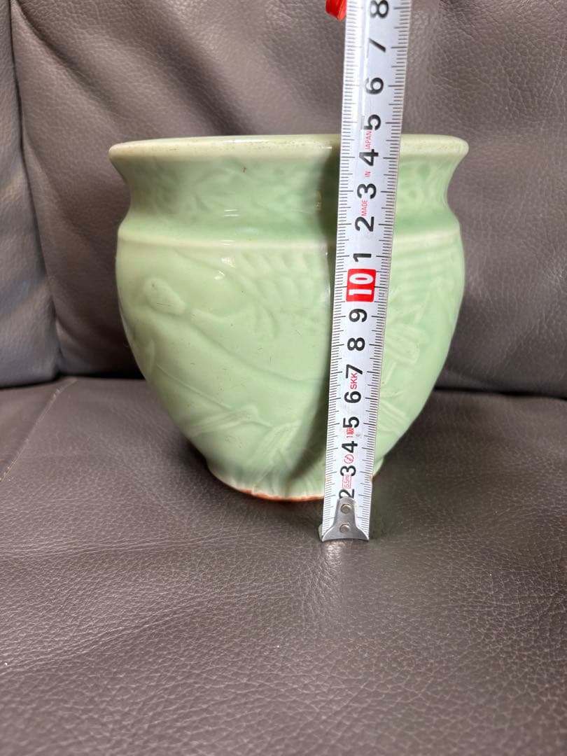 絵　鳥　缶水鉢