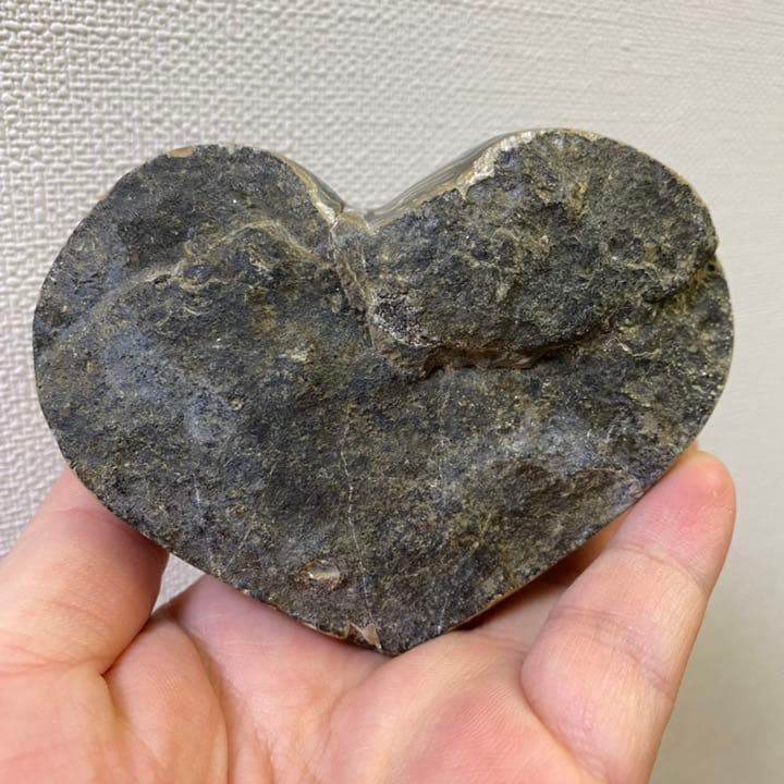 絶品☆濃紫の煌めき☆アメジストハート型❤︎クラスターパワーストーン原石水晶A621