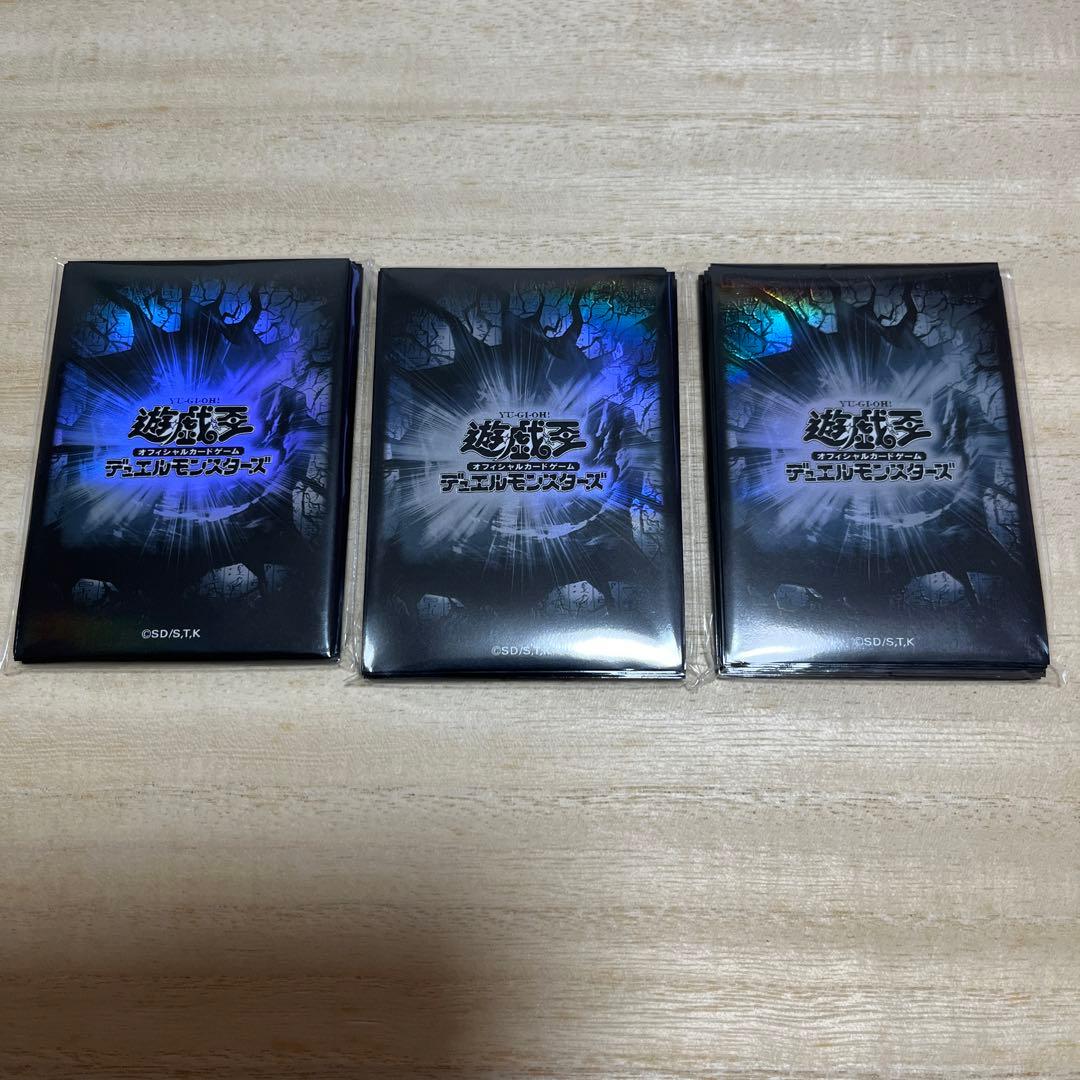 遊戯王の日 スリーブ 黒 - メルカリ