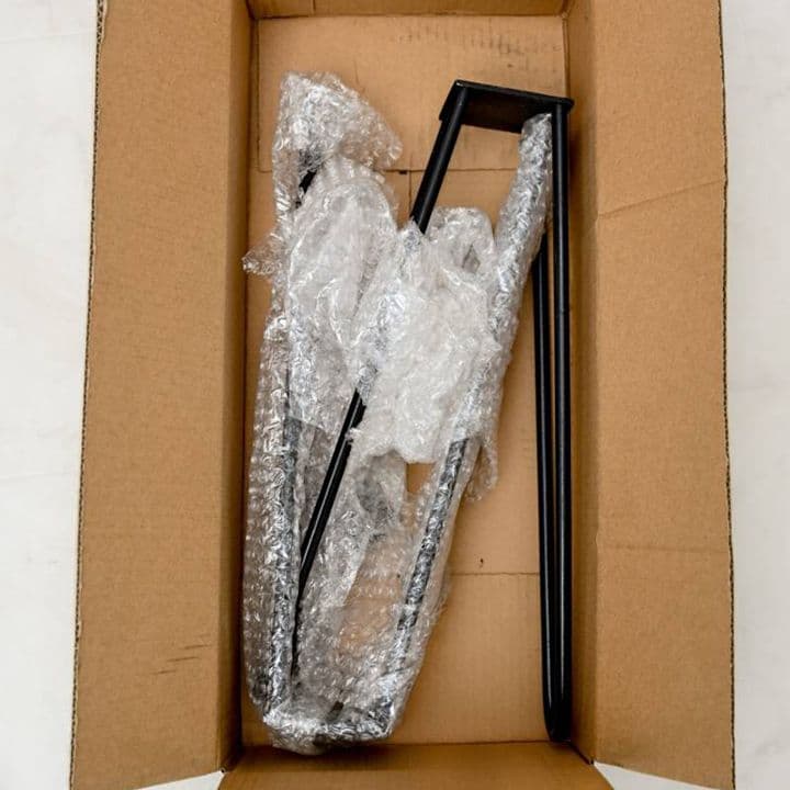 NY引越セールです　スケートボードチェア２セット