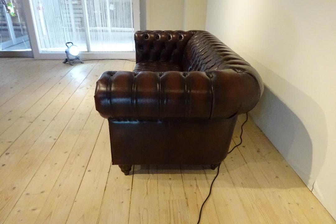 Martin28【極上】チェスターフィールド クラブマン　3人掛けソファ