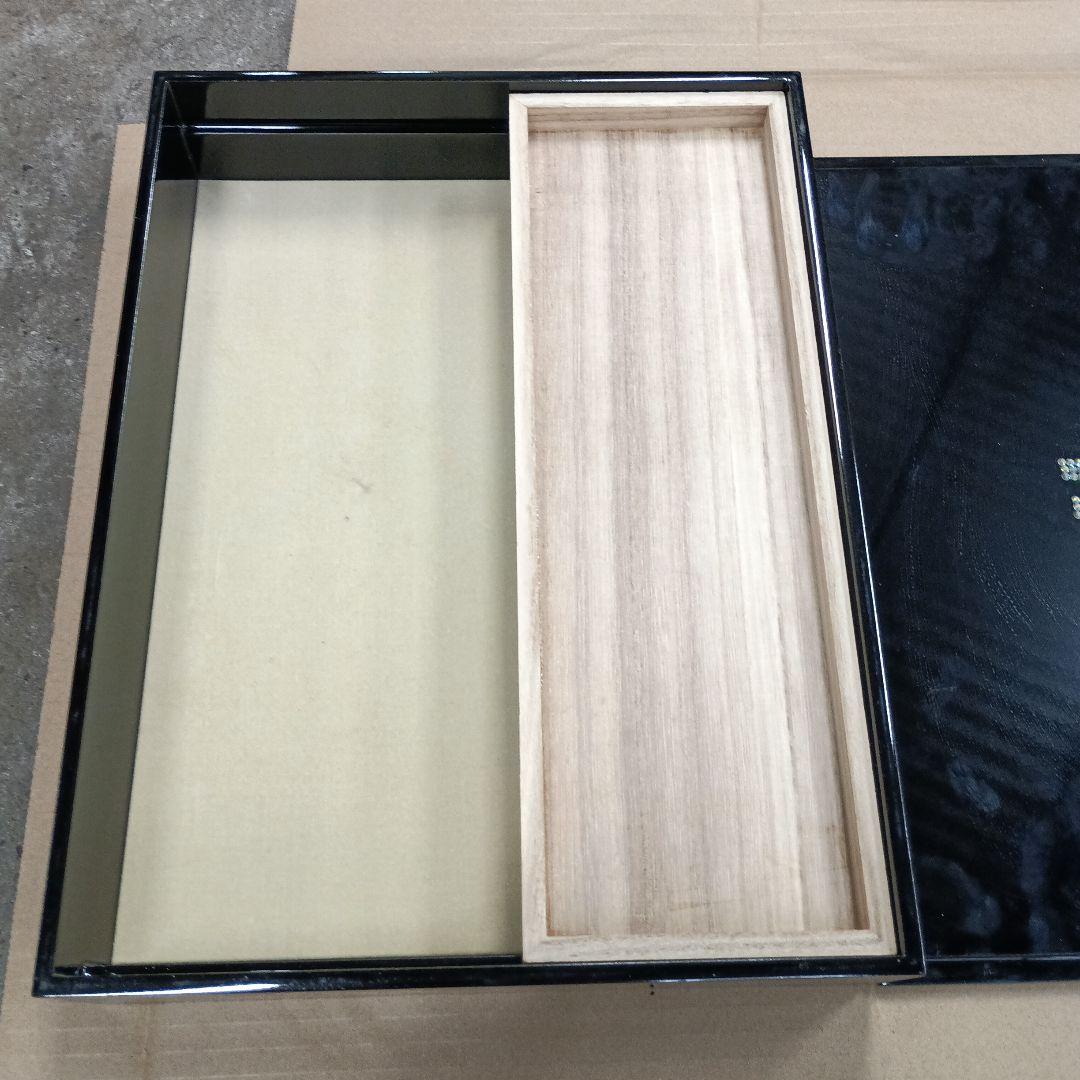 中古漆箱 文箱 菊紋 皇室 記念品 紫綬褒章 - メルカリ