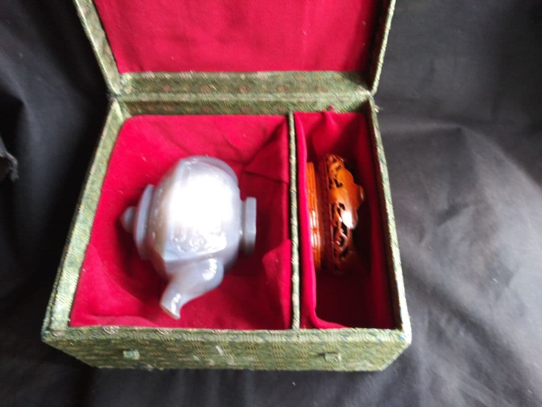 水胆壺　メノウ製　中国工芸品　置物　NO.639