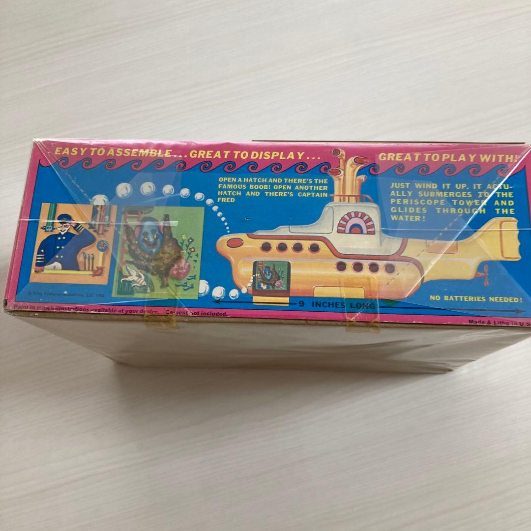 ザ　ビートルズ　イエローサブマリンオリジナルプラモデル