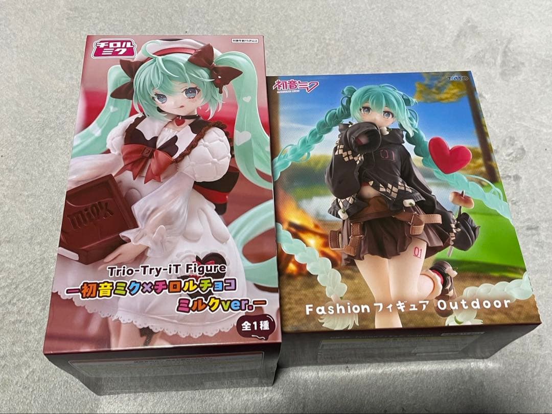 初音ミク Fashion Outdoor 初音ミク×チロルチョコ ミルク 2個 - メルカリ