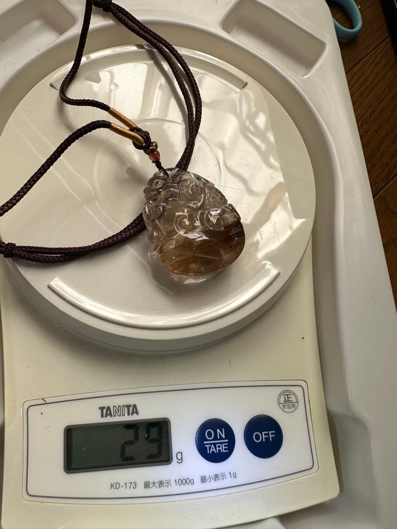 ルチルネックレス　ドラゴン彫刻