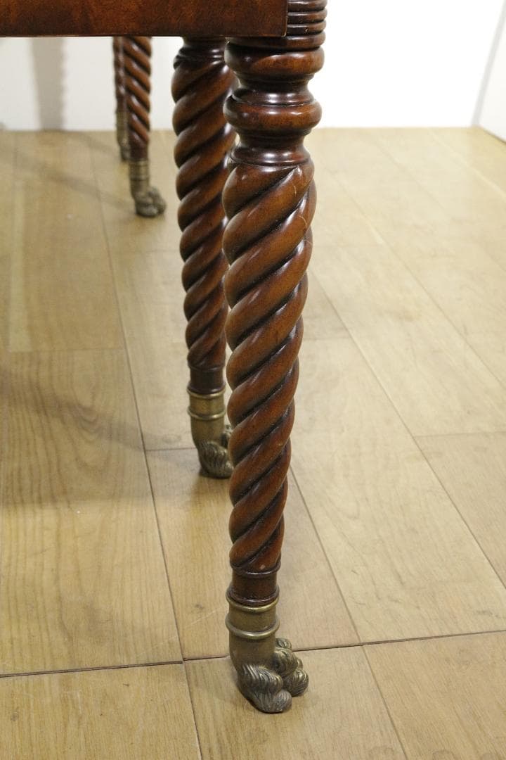 イギリス★アンティーク★サイドボード★ライオン★ラグジュアリー★