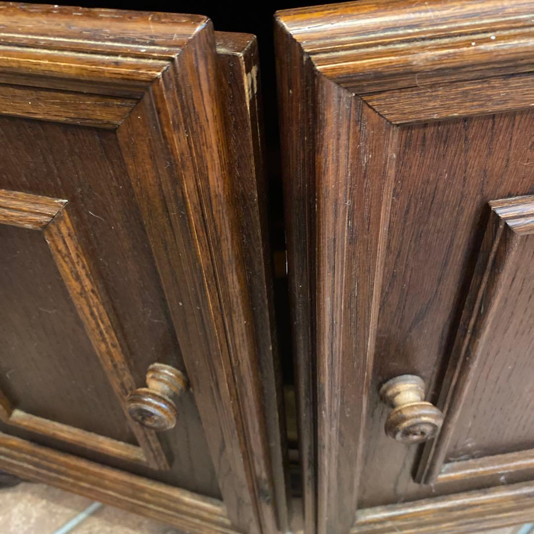 【コーナーテレビボード】　アンティーク　キャビネット　　　　　天然木ヨーロピアン