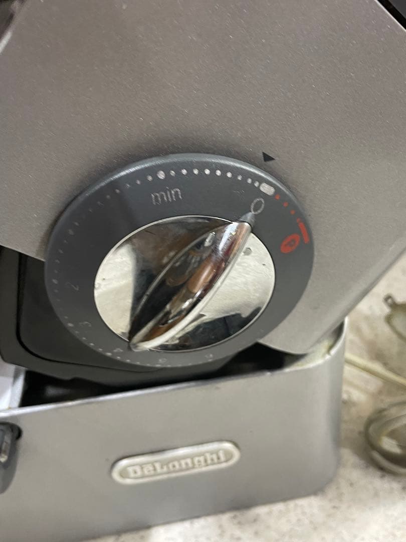 DeLonghi KM4000 シルバー キッチンミキサー