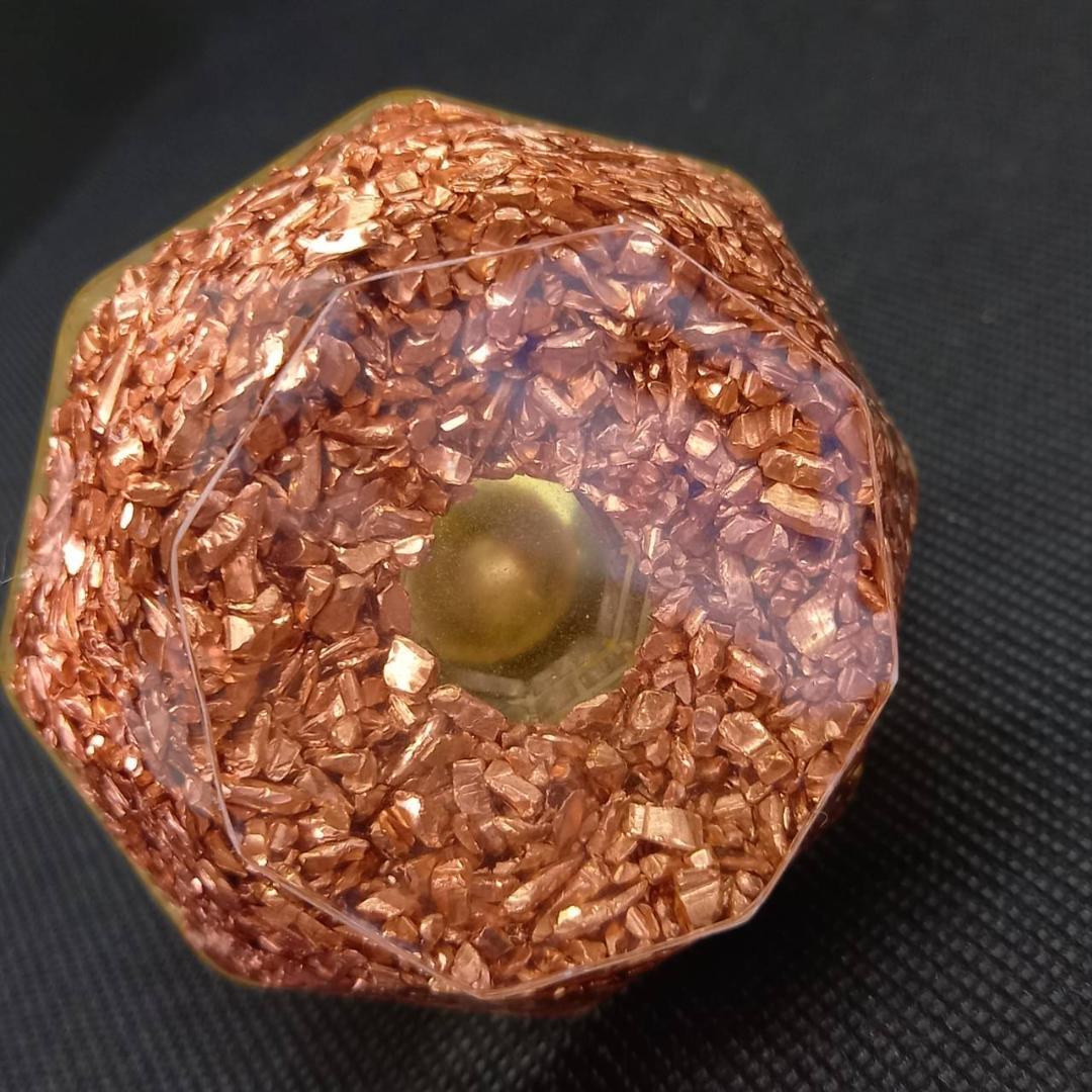 最強金運アップ オルゴナイト『金運神降臨』 金運風水八角錐オルゴナイト No22