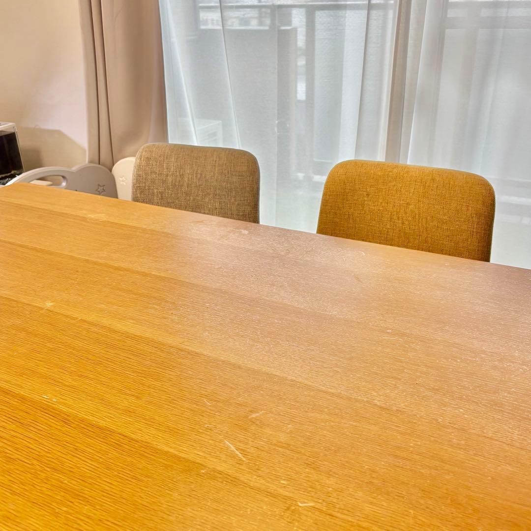 《廃盤》unico ROUN ダイニングテーブル