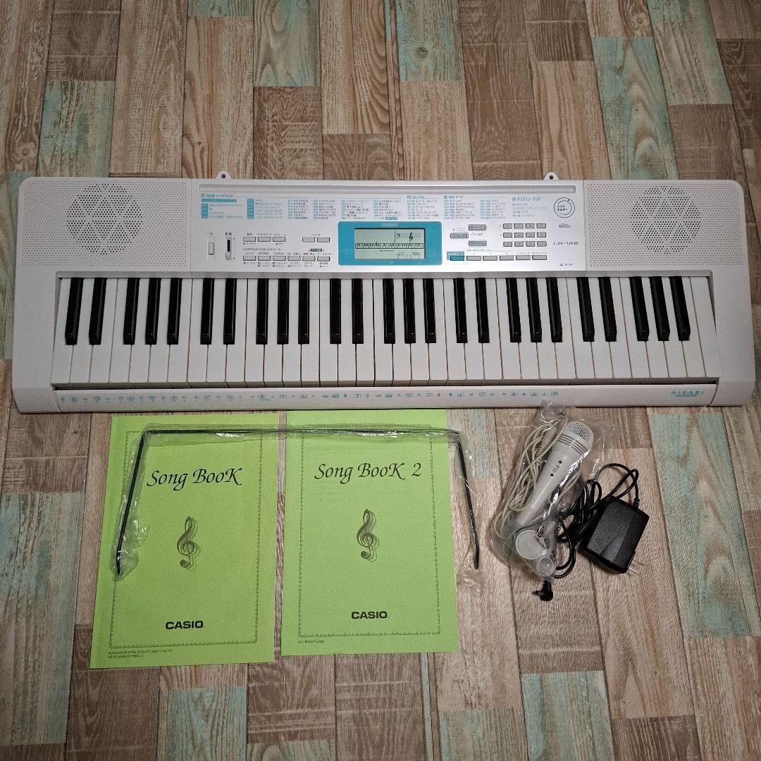 【美品】CASIOカシオ 光ナビゲーションキーボード LK-128 61鍵
