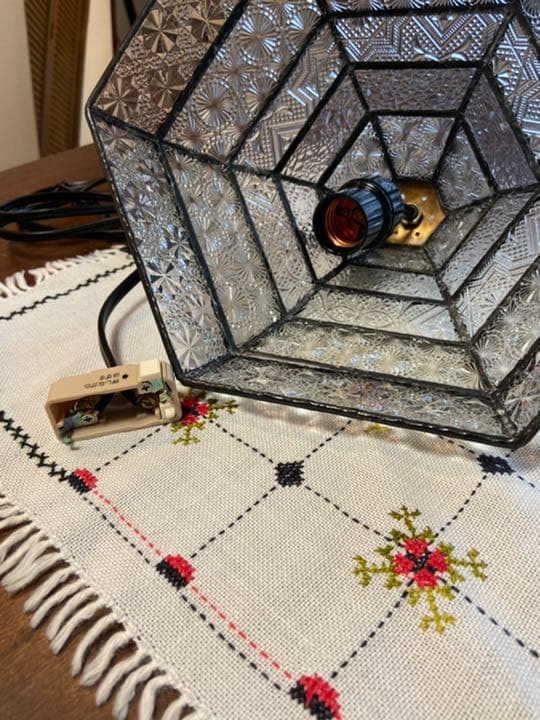 お正月SALE大正ガラス使用 ステンドグラス照明