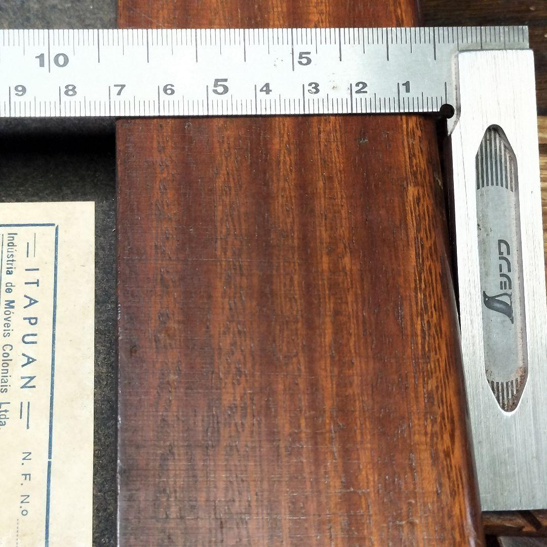 希少【ブラジル製】ヴィンテージ天板本革鋲打ち61×61×5cmセンターテーブル