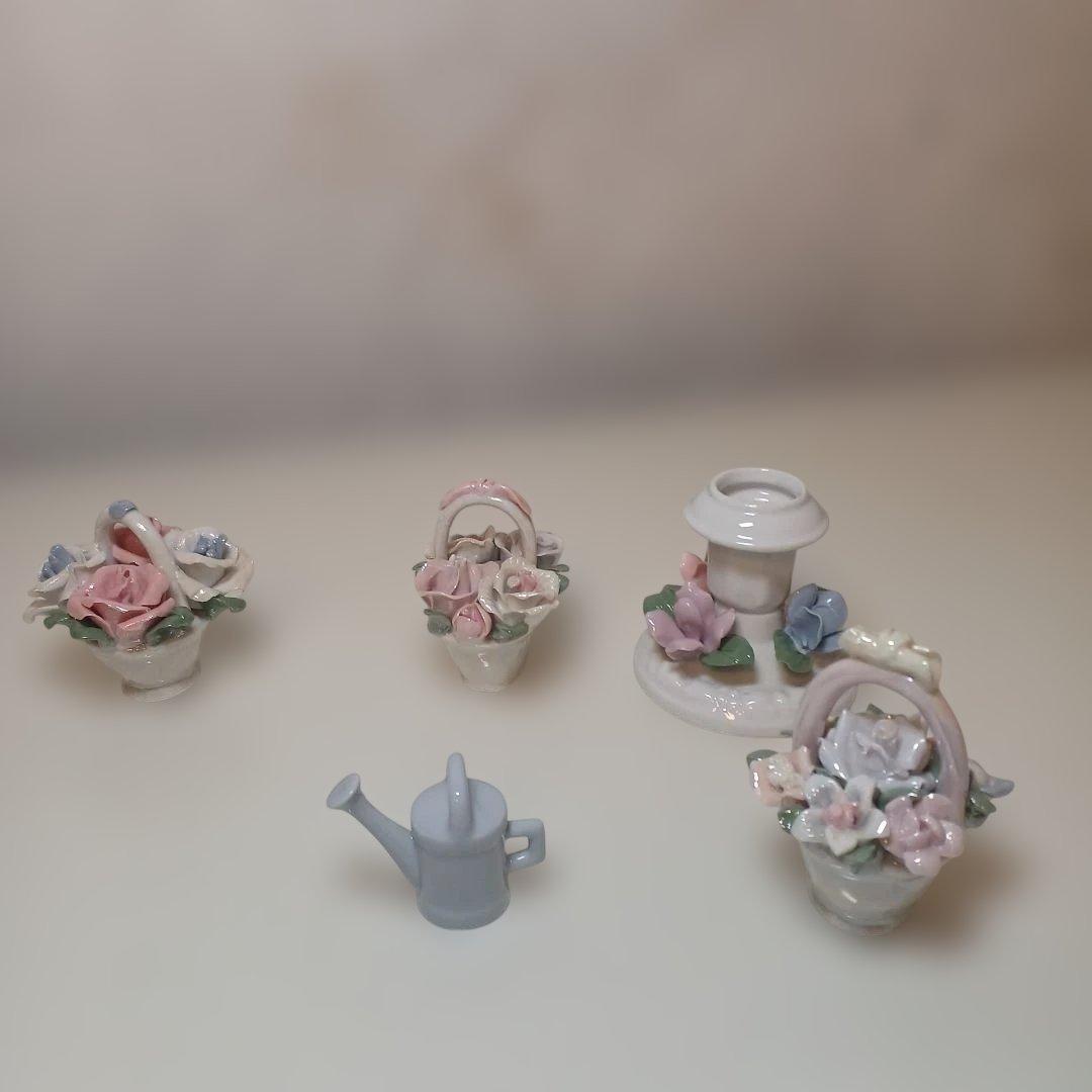 リヤドロ「花車」と「小鳥と話す少女」付属品「花の置物達」と