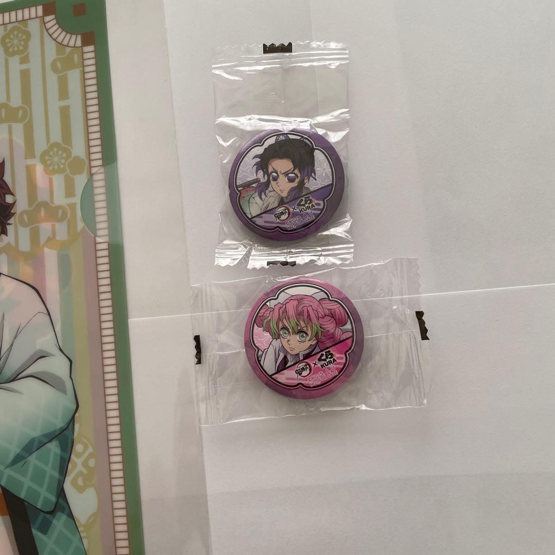 鬼滅の刃 クリアファイル＆缶バッジセット - メルカリ