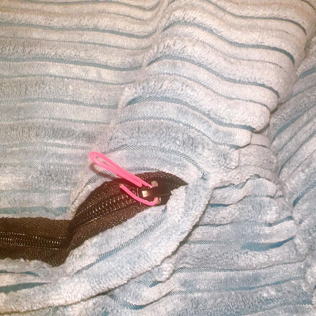 loungepug ジョセフィンソファビーズクッション ダークティール　2人掛け