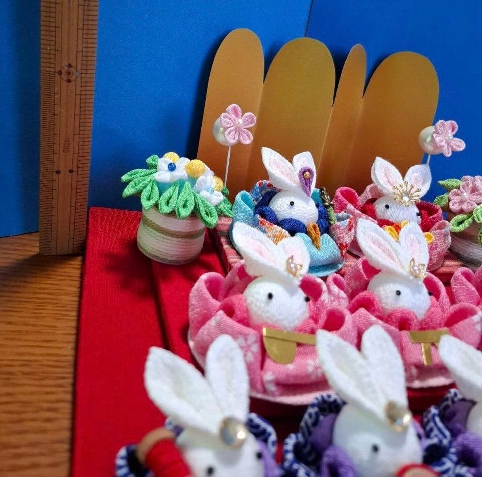 つまみ細工 雛人形三段飾り (2) - メルカリ