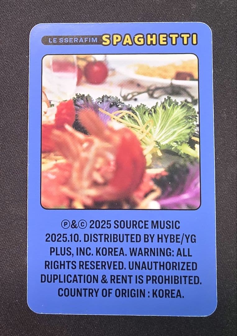 LE SSERAFIM カズハ CompactトレカSPAGHETTI - メルカリ
