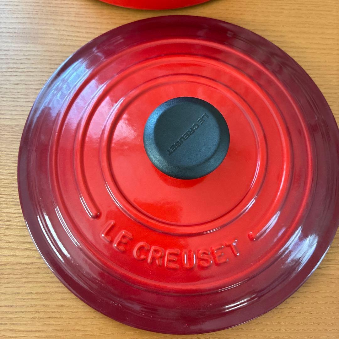 新品☆ル・クルーゼ 鍋 シグニチャー ココット・ロンド 20cm チェリーレッド