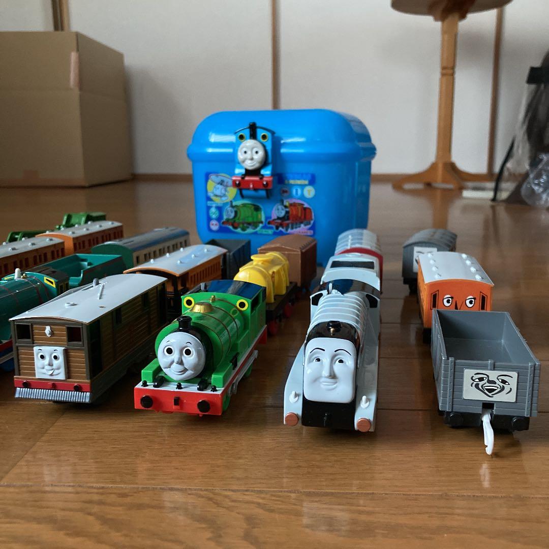 プラレール 機関車トーマス まとめ売り - メルカリ