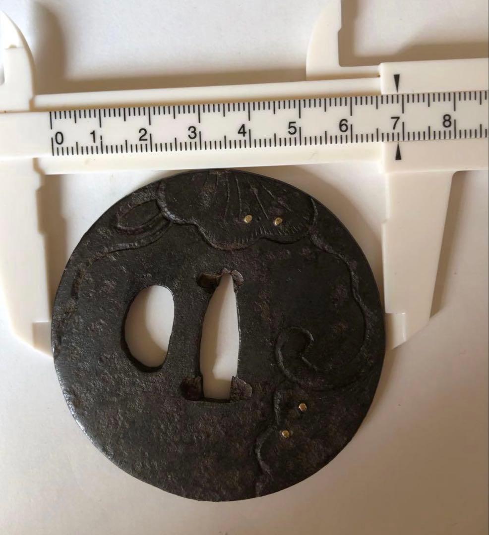 鍔 鉄地 象嵌 鐔 鉄地つば 海浪図 刀装具 古美術 時代物 X26D - メルカリ