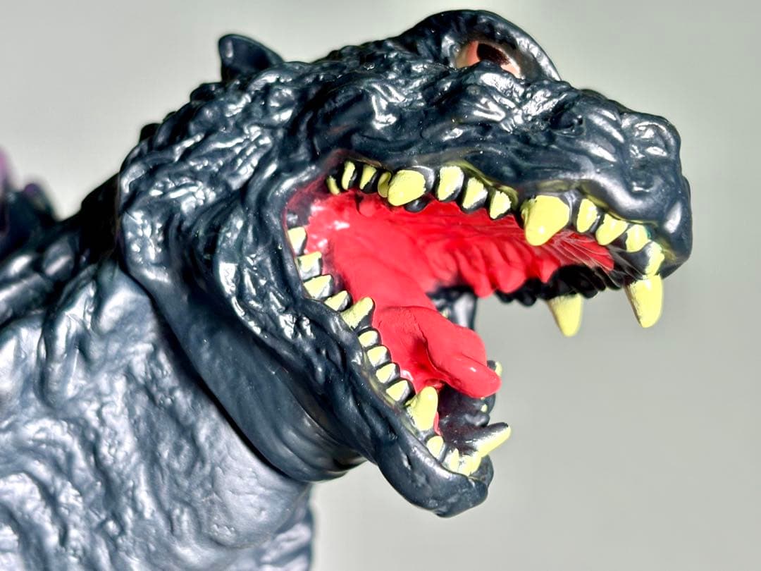 バンプレスト ゴジラ2000ミレニアム ひな型ソフビ2種セット - メルカリ