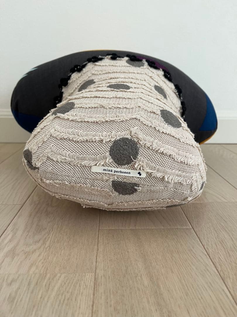 ミナペルホネン きのこクッション