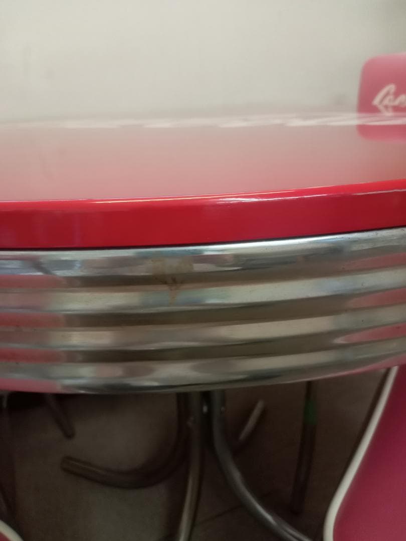 Coca-Cola ロゴ入り　テーブルのみ