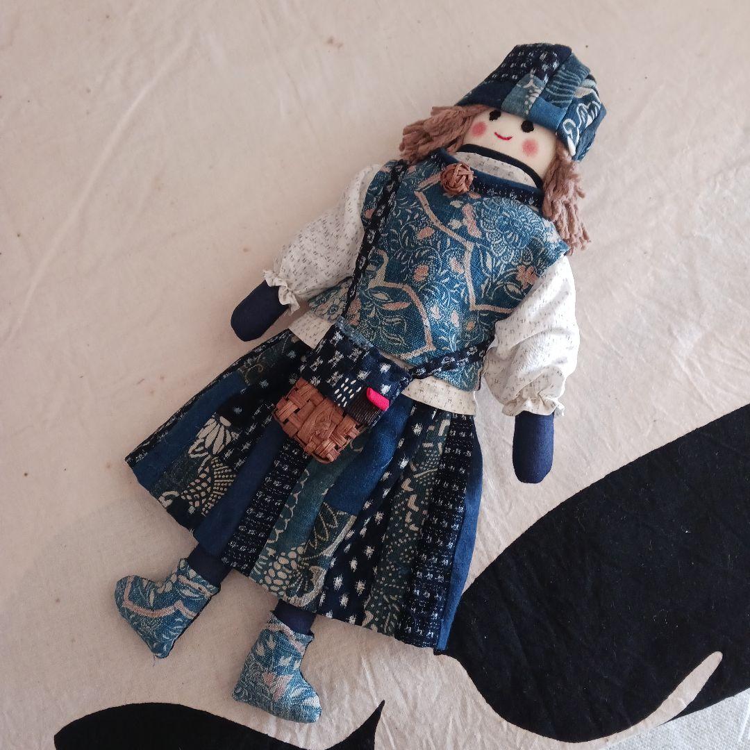 古布リメイク～古布人形パッチワーク山葡萄 - メルカリ