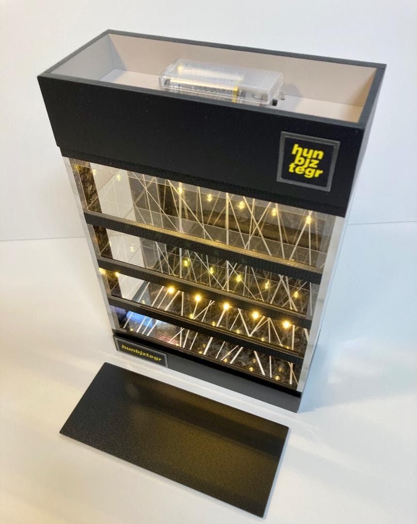 1/64展示20台可能・ランダムWH・4層式ディスプレーBOX / ネオジオラマ