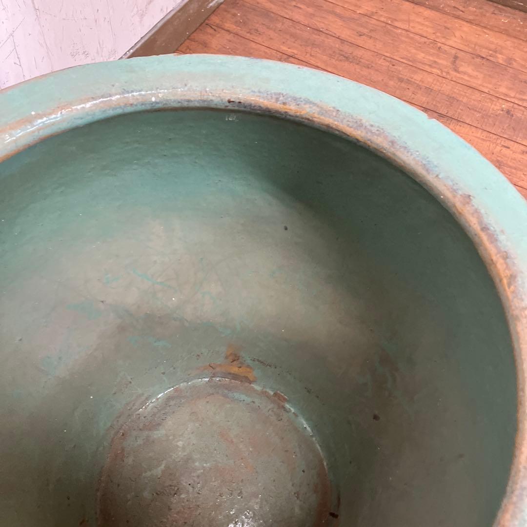 C-壁 昭和レトロ 龍模様 火鉢 陶器製 アンティーク 壺 甕 龍彫り 古民家