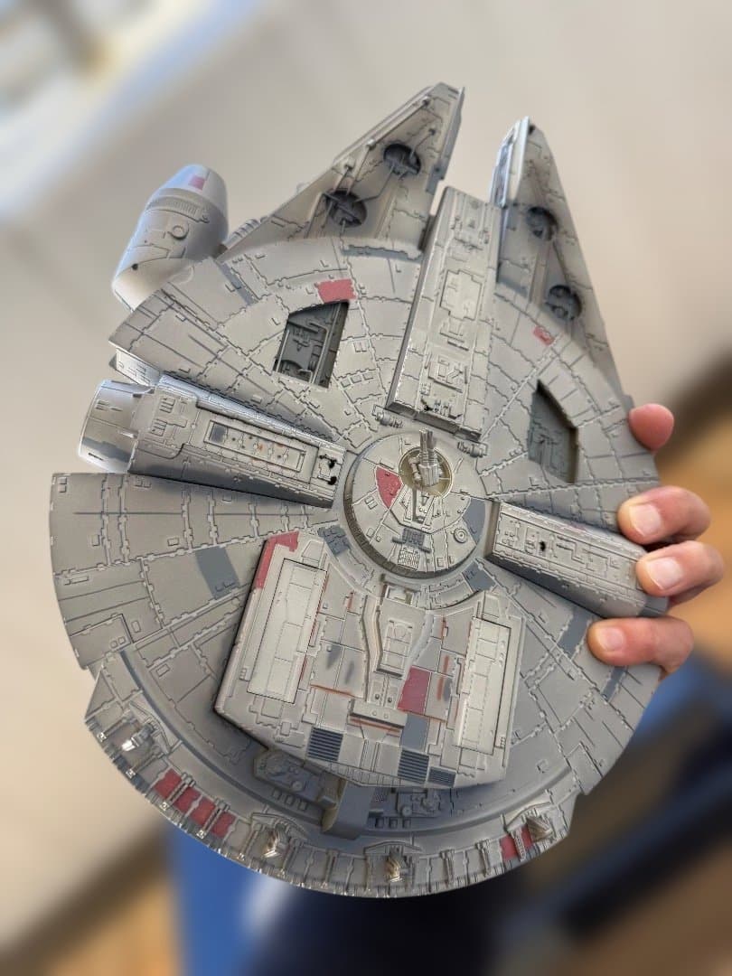 ミレニアム・ファルコン 限定版