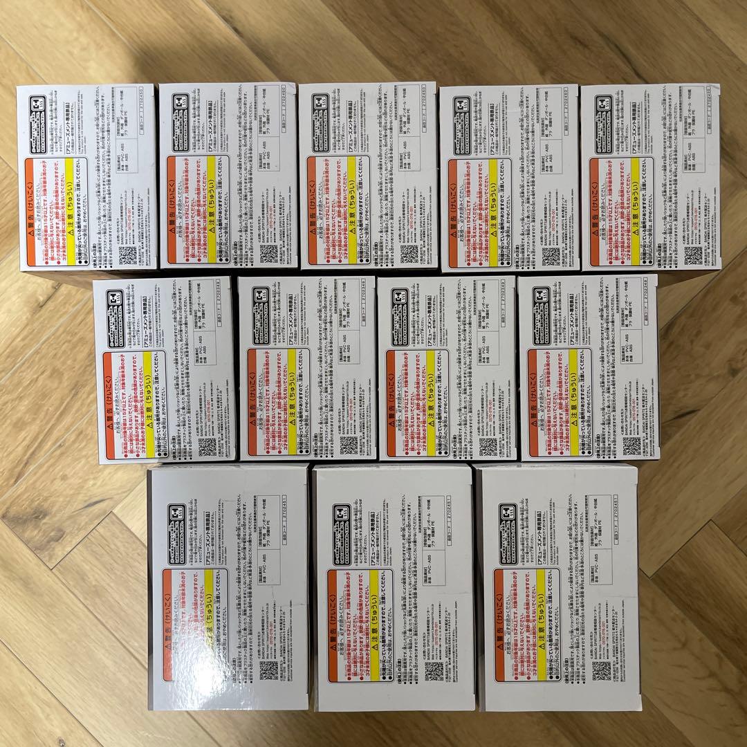 ザ・ファブル フィギュア バスタブ 12個セット まとめ売り - メルカリ