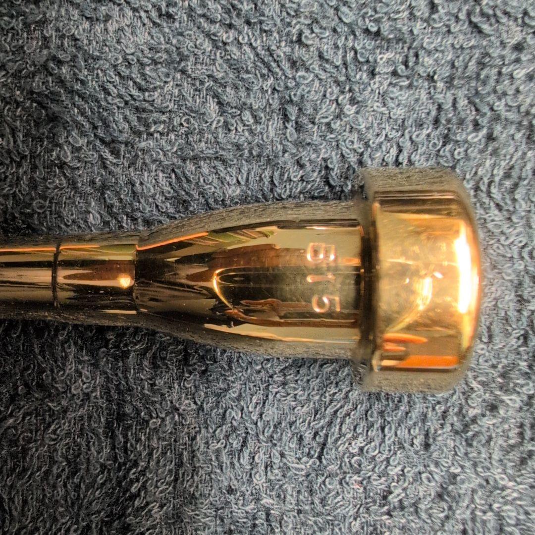 トランペットマウスピース モネットB15 金メッキ - メルカリ