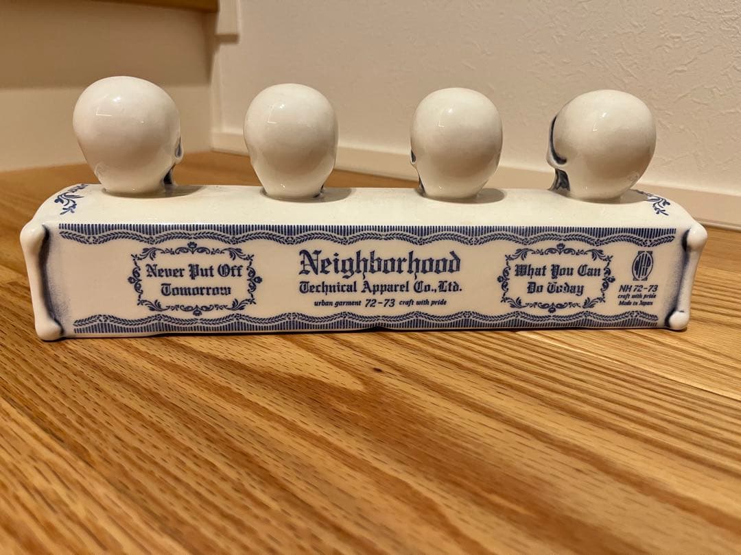 ネイバーフッド　スカルデザインお香立て