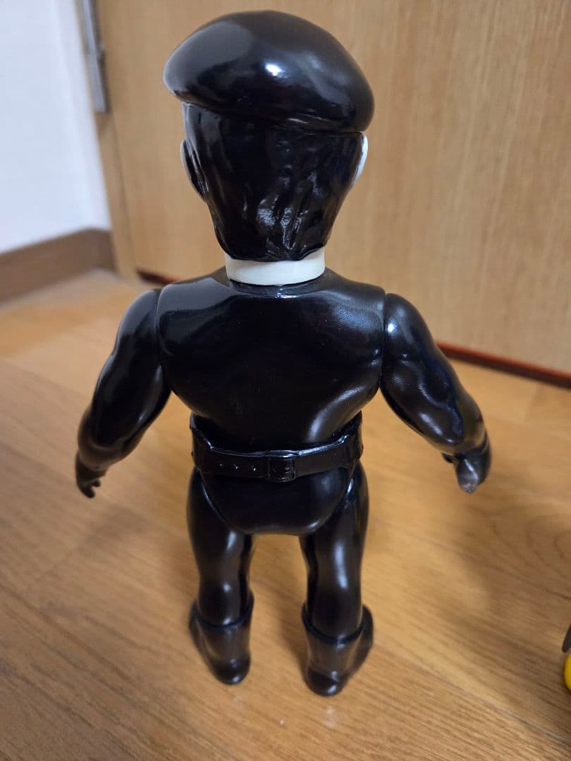 ショッカー戦闘員(黒ベレー帽)ワンフェス 蜂女(新色)+ミニソフビ